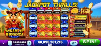 Filipino VIP player enjoying exclusive online games rewards on mobile